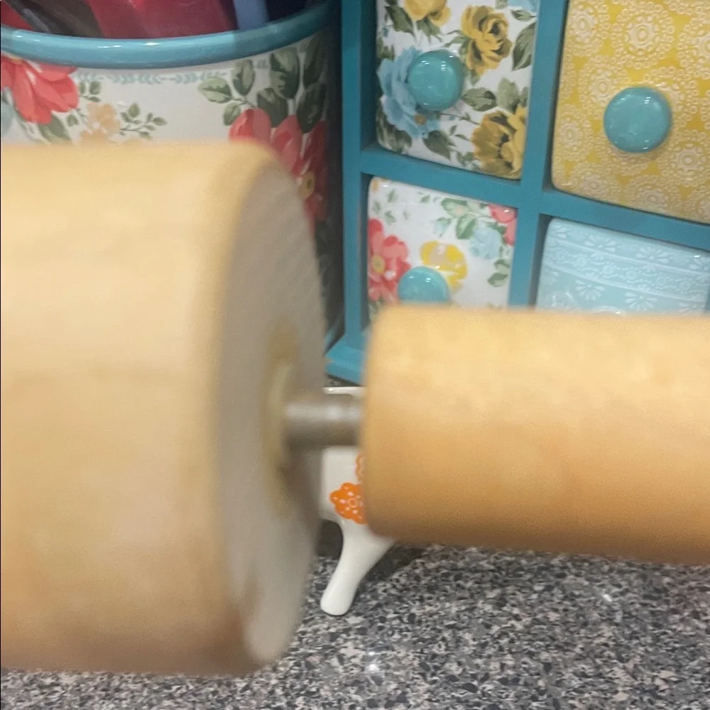 Vintage Style Natural Wood Rolling Pin - Light Brown